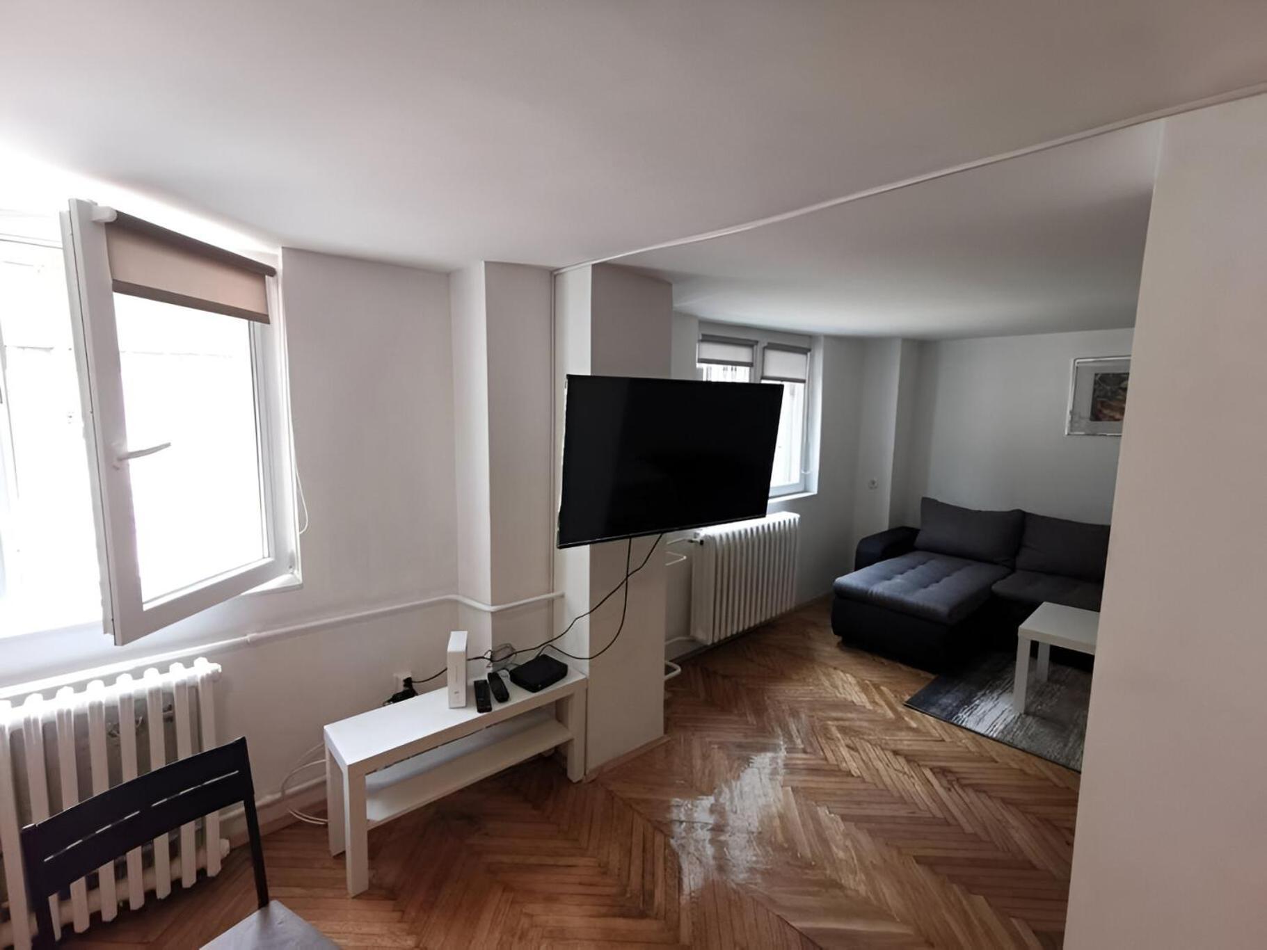 Nov Apartman U Mirnoj Ulici U Centru Beograda ภายนอก รูปภาพ